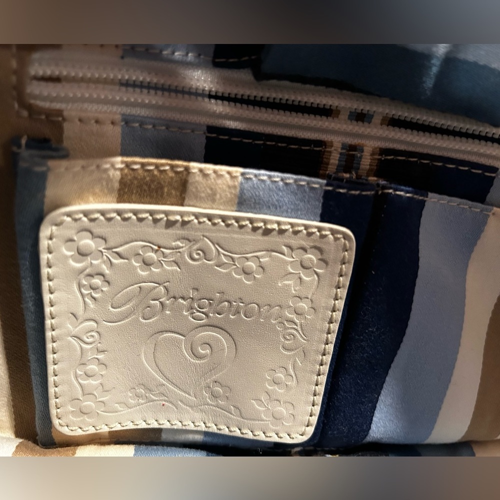 VINTAGE BRIGHTON COLLECTIBLES STRAW HANDBAG WHITE/NAVY BLUE STRIPE INTERIOR - Picture 11 of 14